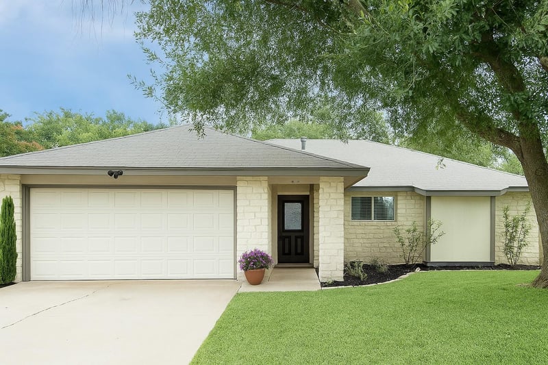 910 Garden View DR, Georgetown, TX 78628