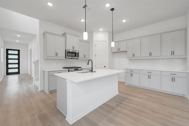 564 Darley Oak DR, Dripping Springs, TX 78620