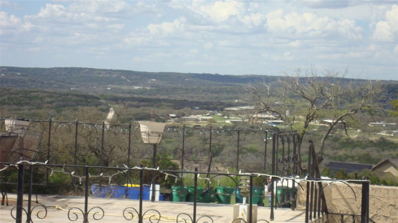 5804 Circulo DR #2A, Lago Vista, TX 78645