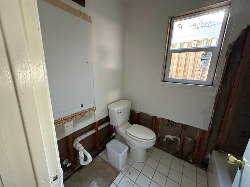 2025 Castle Gate CIR, San Marcos, TX 78666
