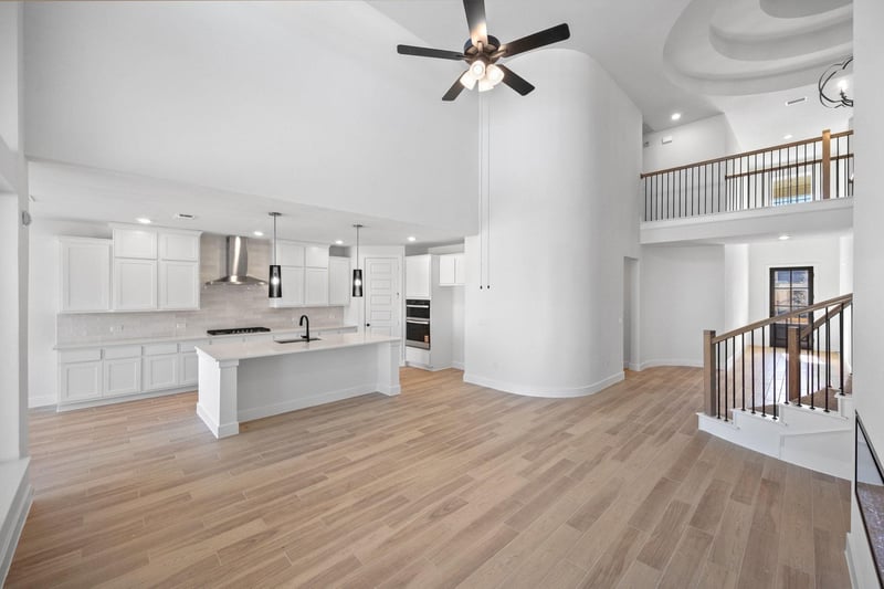317 Horsemint LN, Georgetown, TX 78633