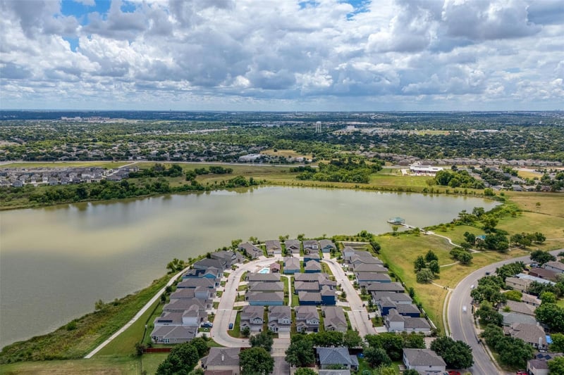 3017 Settlement DR #24, Round Rock, TX 78665
