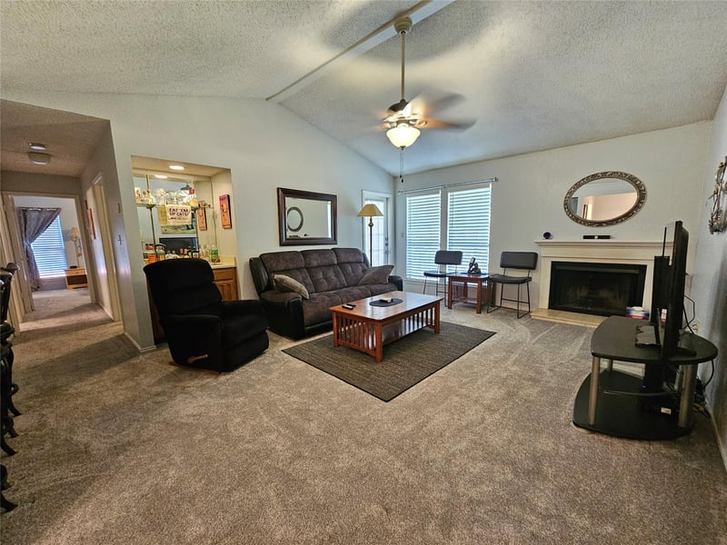 1202 Thorpe LN #604, San Marcos, TX 78666