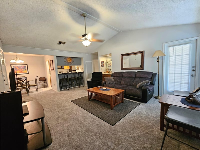 1202 Thorpe LN #604, San Marcos, TX 78666