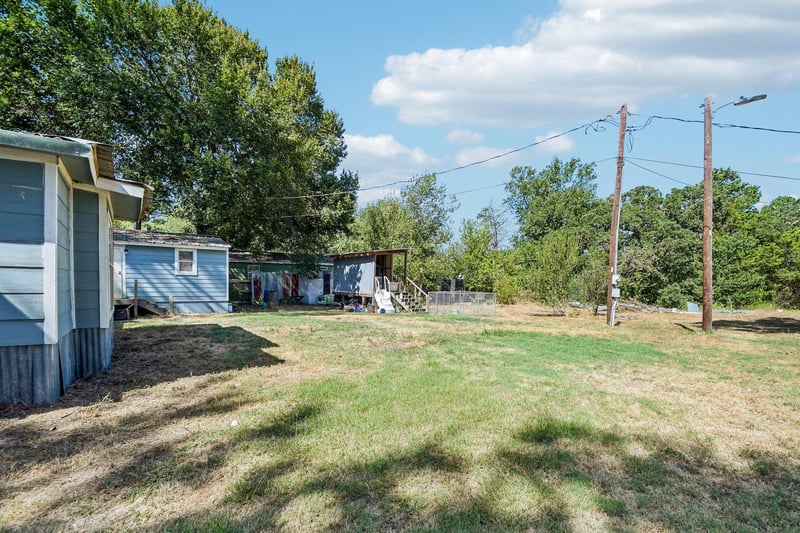 126 Market ST, Bastrop, TX 78602