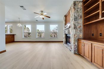 17706 N Rim DR, Leander, TX 78641
