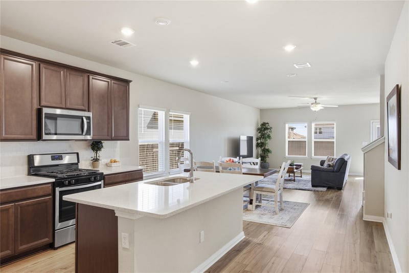 108 Hannah TRL, Georgetown, TX 78628