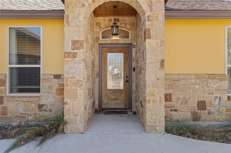 110 Chaumont ST, Kingsland, TX 78639