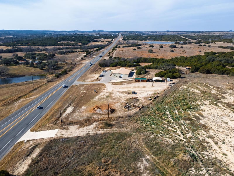 774 N 183 Hw, Lampasas, TX 76550