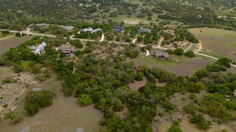 523 Dario DR, Dripping Springs, TX 78620
