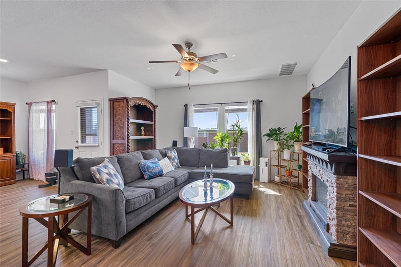 217 Concho Brook BND, Georgetown, TX 78626