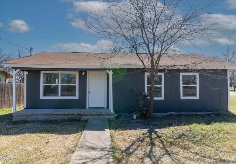 702 N 2nd ST, Copperas Cove, TX 76522