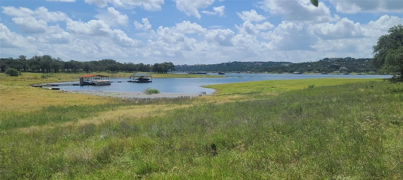 1303 Robin TRL, Lago Vista, TX 78645