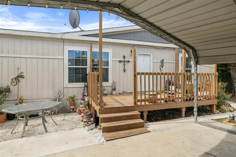 418 Lenora DR, Taylor, TX 76574