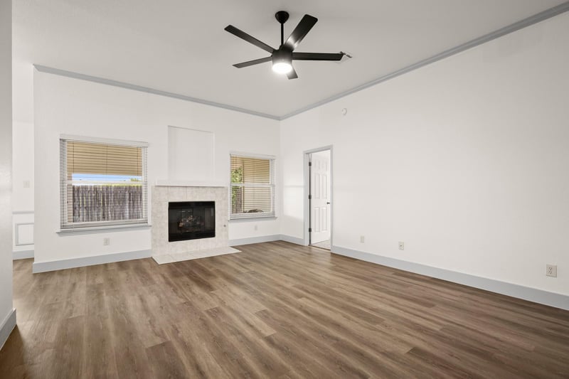 157 Meadowlark CIR, Georgetown, TX 78626
