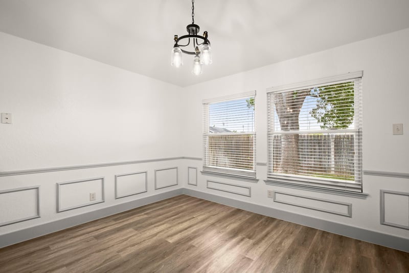 157 Meadowlark CIR, Georgetown, TX 78626