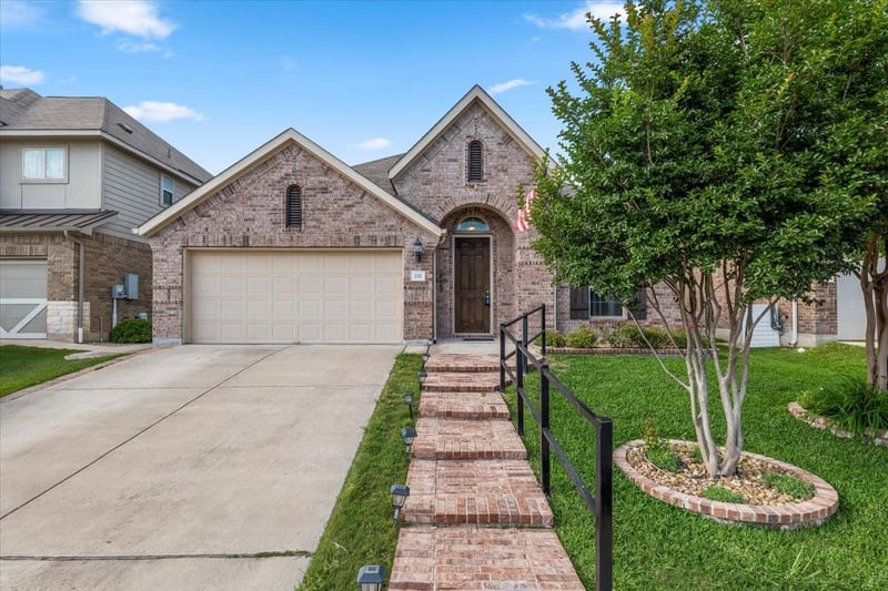 221 Joseph DR, Buda, TX 78610
