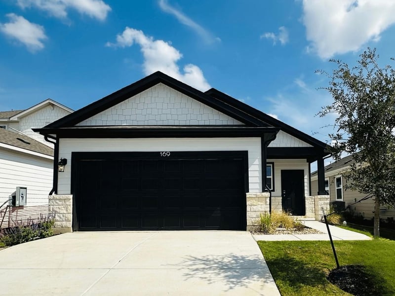 169 Tolo DR, Elgin, TX 78621