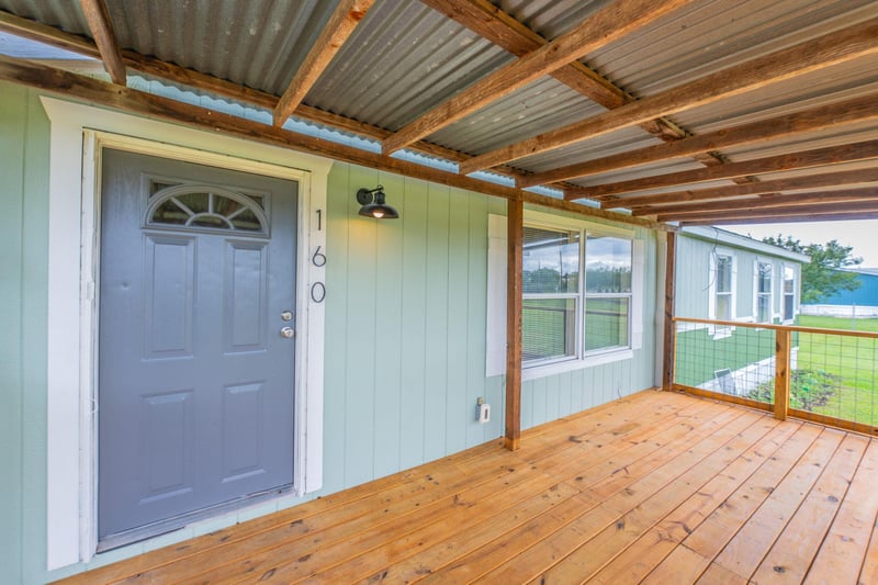 160 Indian TRL, Lockhart, TX 78644