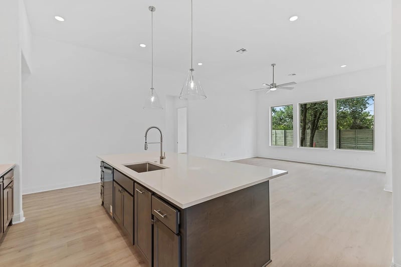 712 High Summit DR, Georgetown, TX 78628