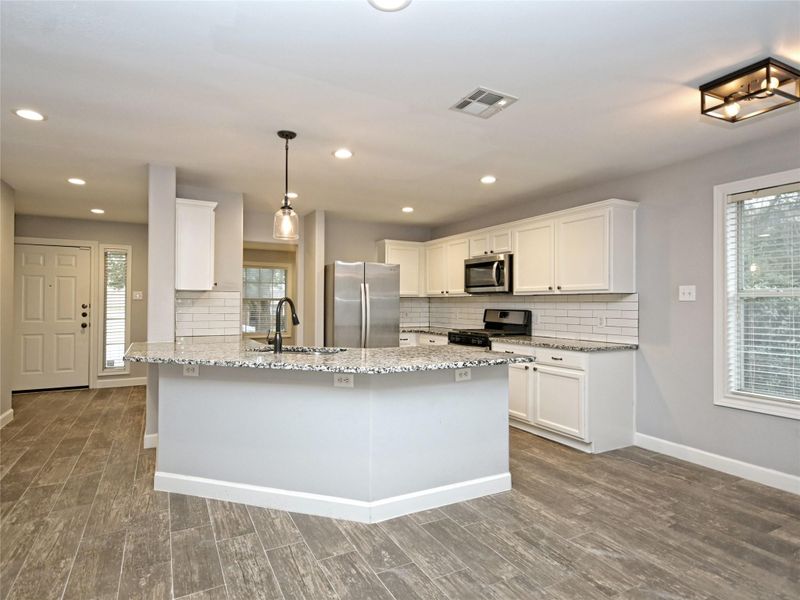 209 Pheasant RDG, Round Rock, TX 78665