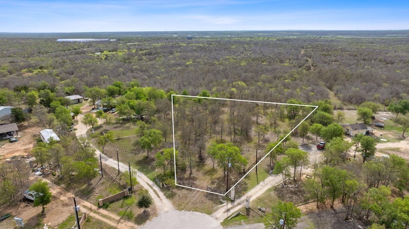 115 Pena CT, Del Valle, TX 78617
