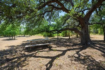 120 Craigen RD, Liberty Hill, TX 78642