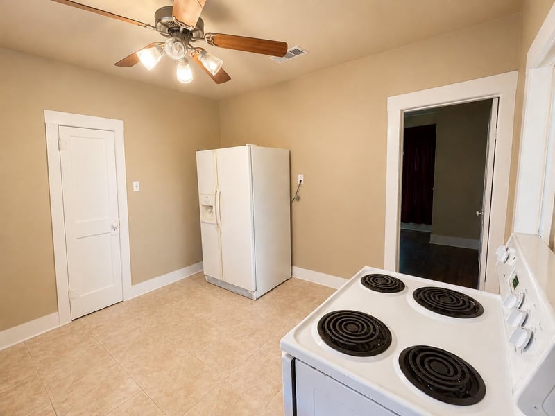 807 S Elm ST, Georgetown, TX 78626