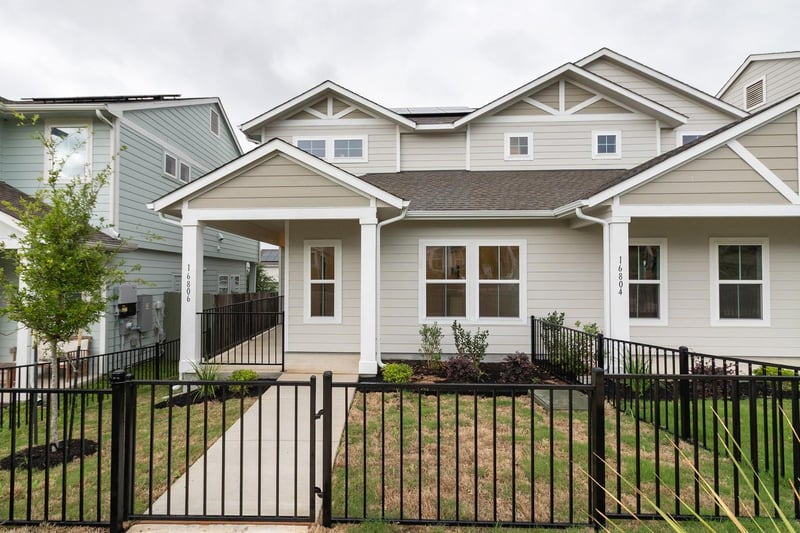 16806 Sonoma Breeze DR, Manor, TX 78653