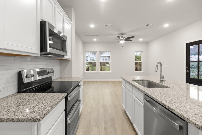 16806 Sonoma Breeze DR, Manor, TX 78653