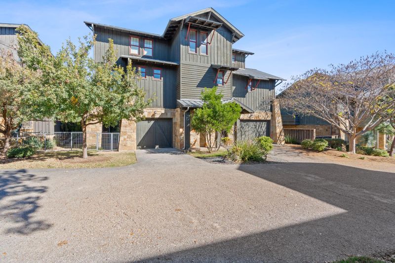 2208 Seabiscuit CV #133, Spicewood, TX 78669