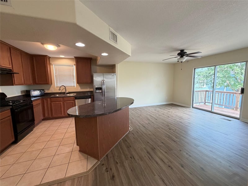 138 Rush HVN #F073, San Marcos, TX 78666