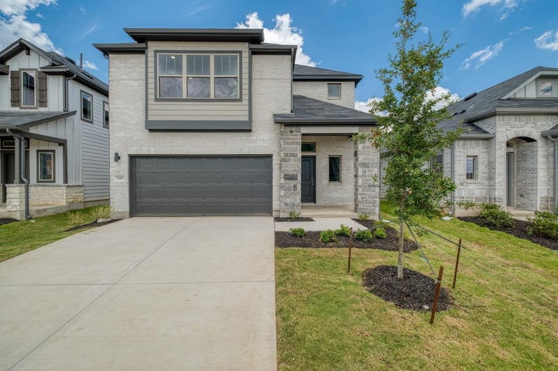 190 Hornet ST, Elgin, TX 78621