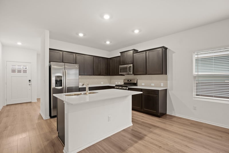 201 Mendoza, Kyle, TX 78640