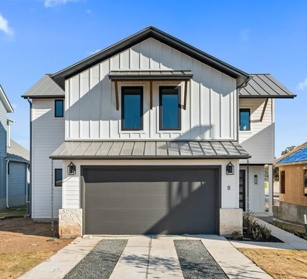711 N Paleface Ranch RD #8, Spicewood, TX 78669