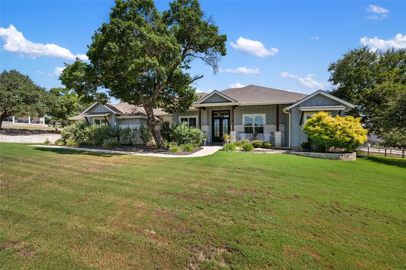 105 Stag Leap CT, Liberty Hill, TX 78642