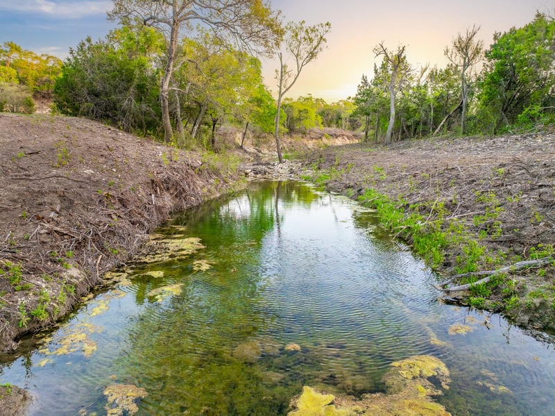 6234 S Fm 1174, Bertram, TX 78605