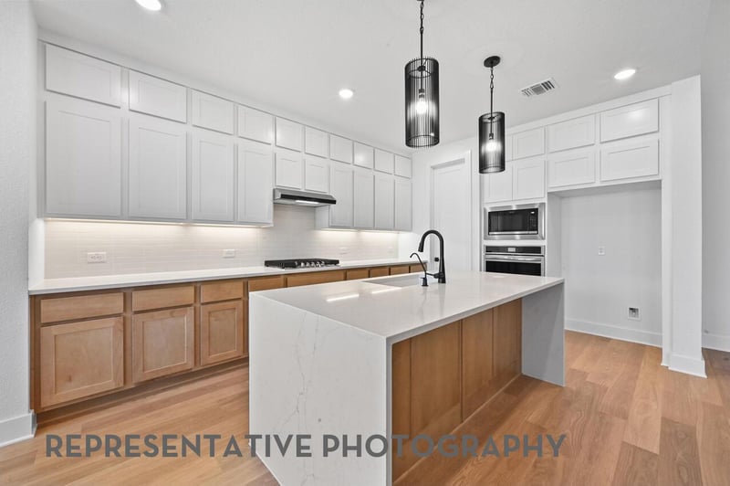 8905 Turaco TRL, Austin, TX 78744