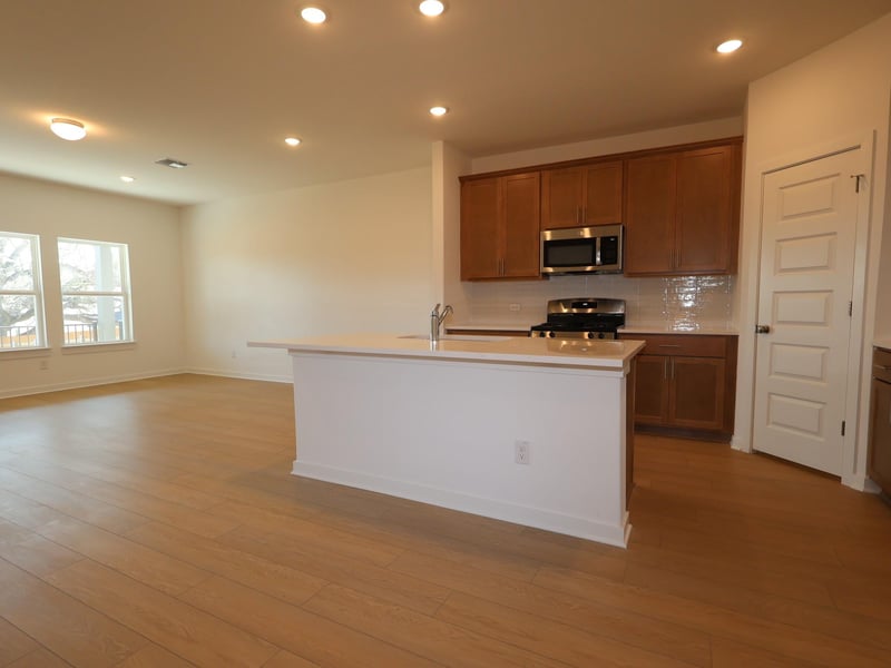 501 Bishop Wood RD, Dripping Springs, TX 78620