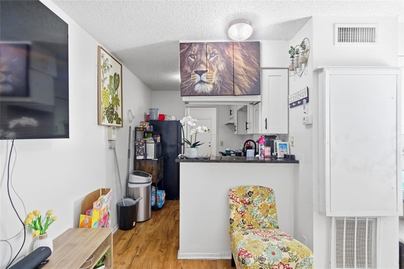 2801 Hemphill Pk #A201, Austin, TX 78705