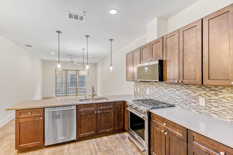 908 Nueces ST #14, Austin, TX 78701
