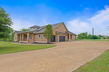 221 Mustang Mesa, Liberty Hill, TX 78642