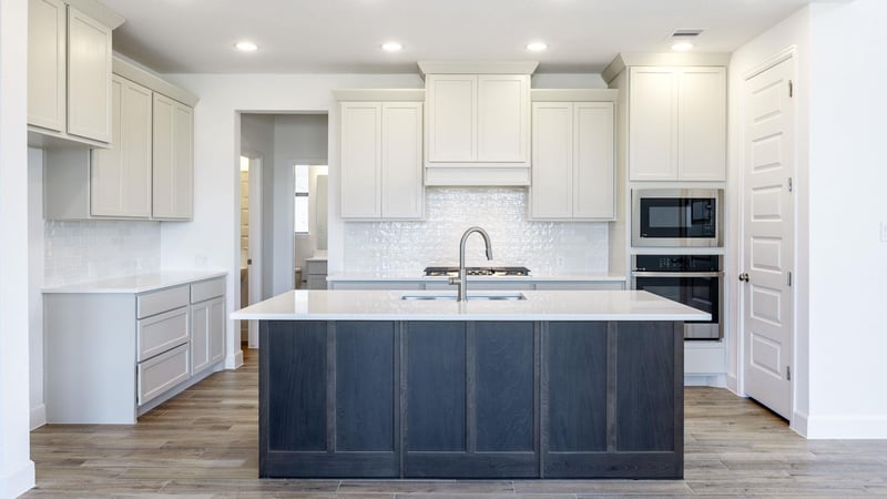 213 Green Brush DR, Liberty Hill, TX 78642
