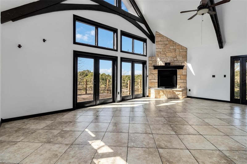 128 Kaupo DR, Bastrop, TX 78602