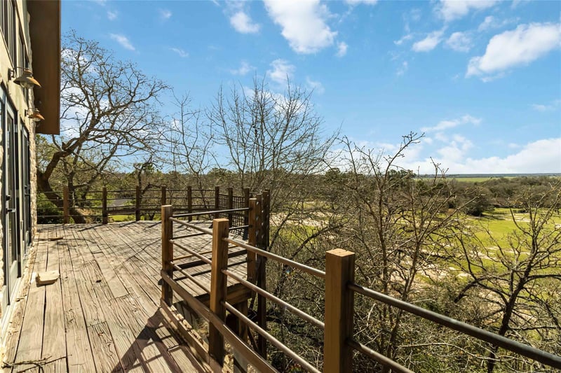 128 Kaupo DR, Bastrop, TX 78602