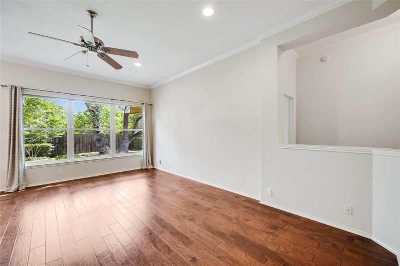 11108 Crossland DR, Austin, TX 78726