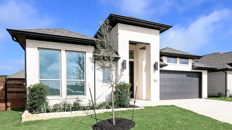 311 Melody RD, Lockhart, TX 78644