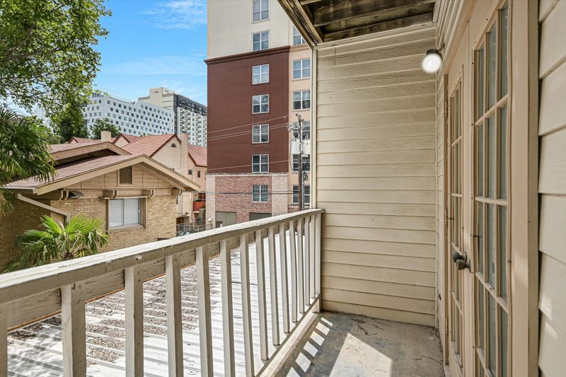 715 W 22nd 1/2 ST #204, Austin, TX 78705