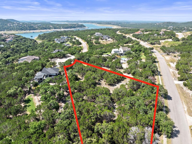 17604 Hunters HOLW, Jonestown, TX 78645