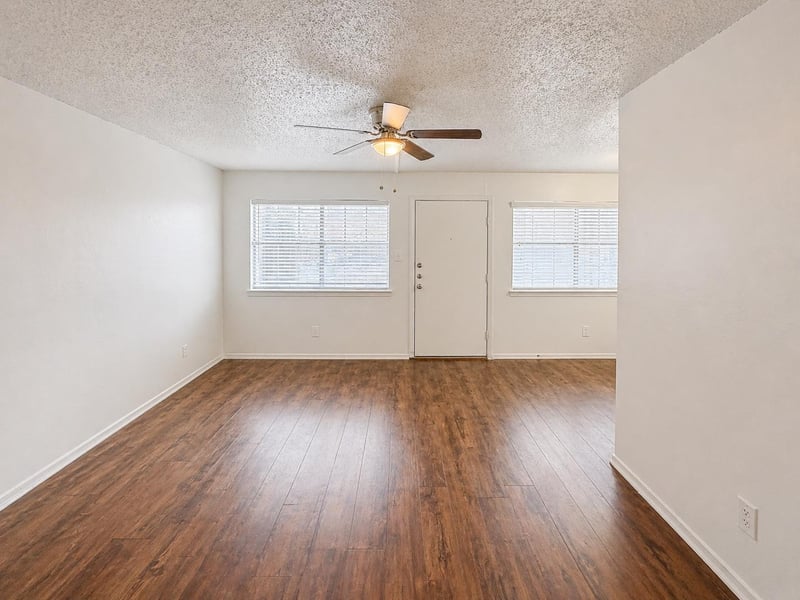 2704 Salado ST #103, Austin, TX 78705